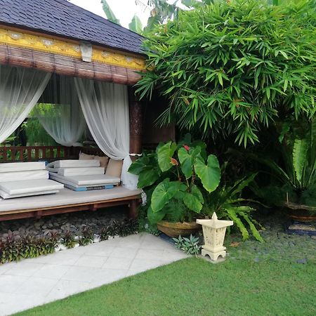Villa Gusmania Candi Dasa  Exterior photo