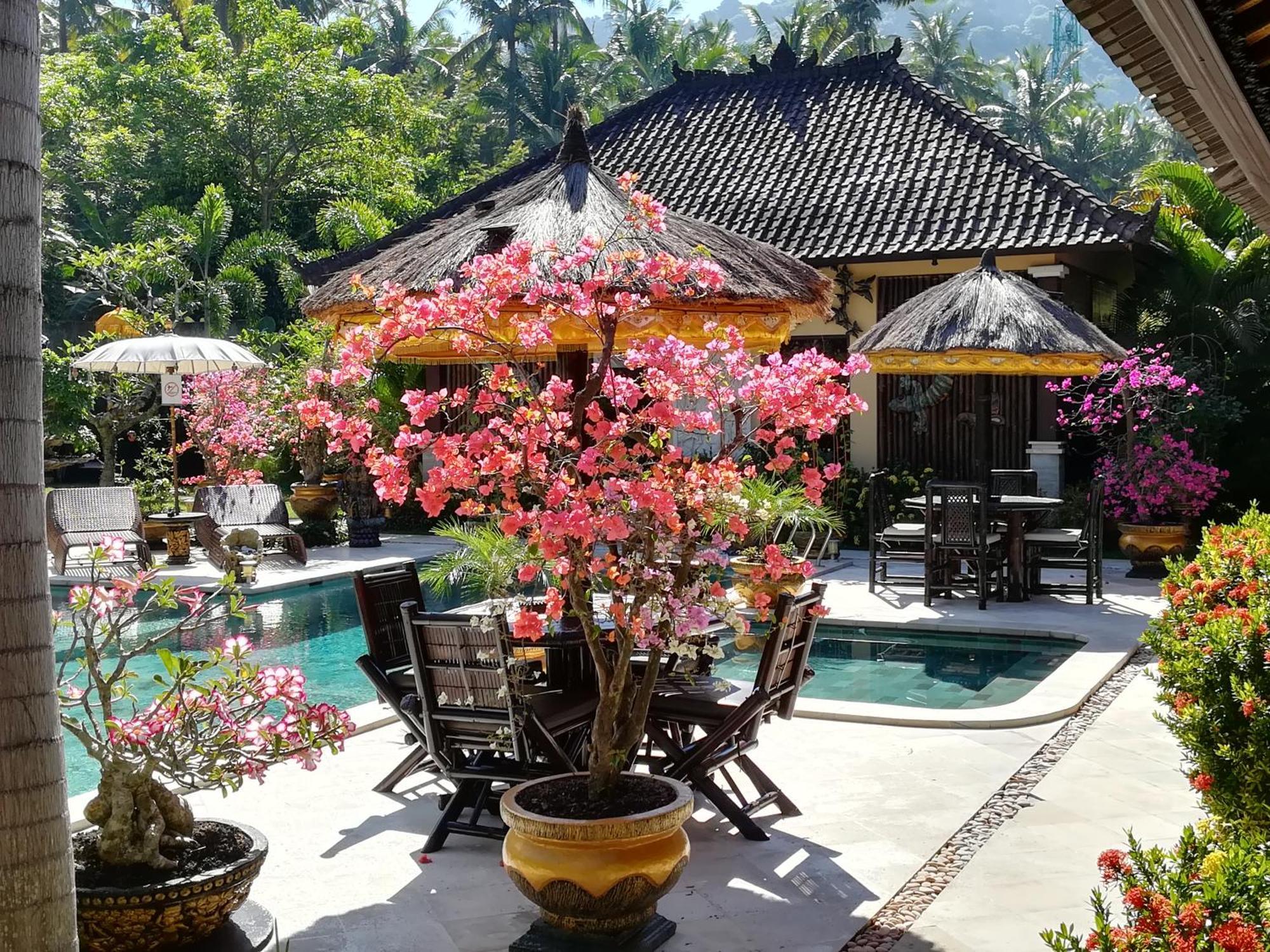 Villa Gusmania Candi Dasa  Exterior photo