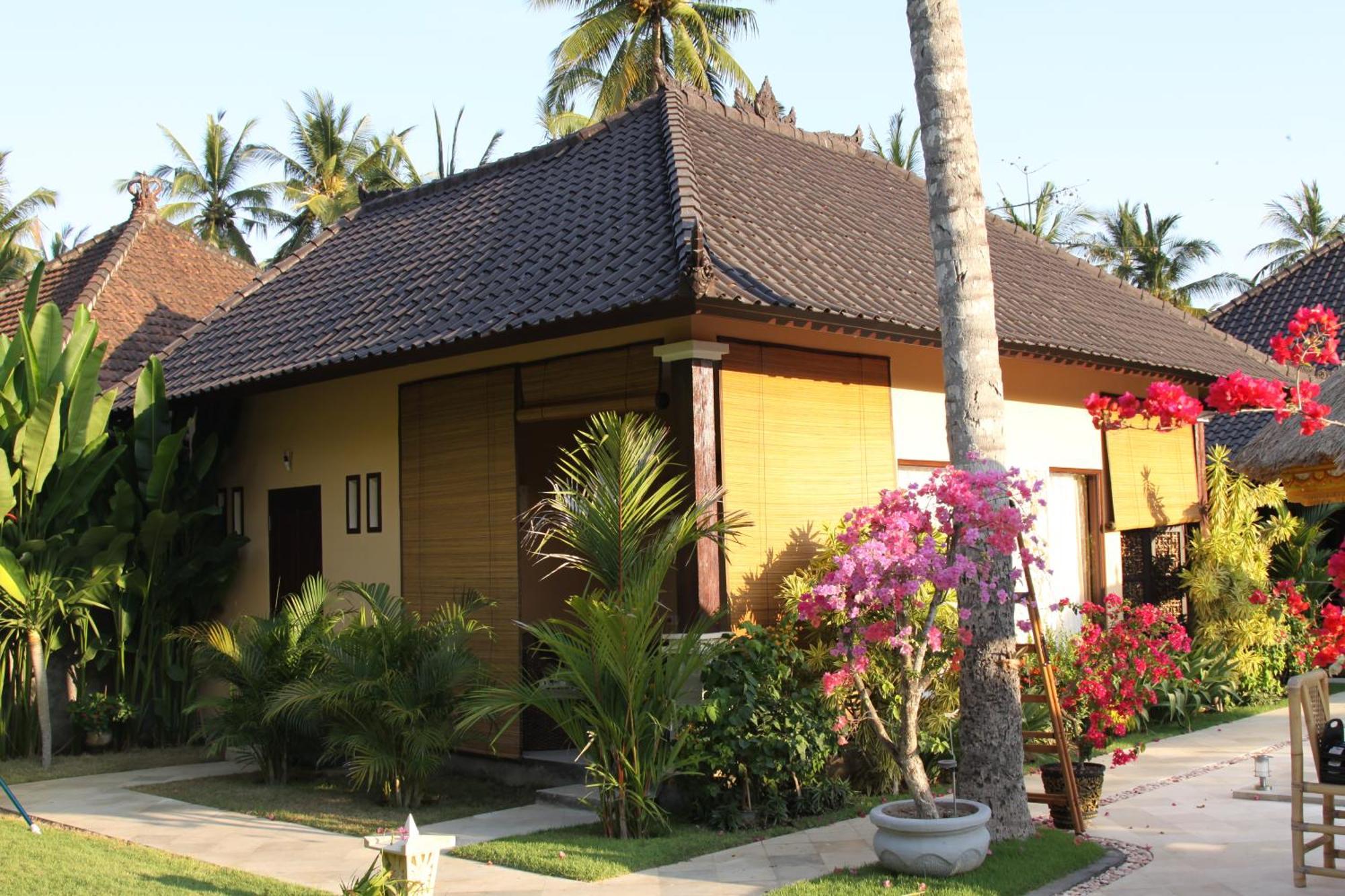 Villa Gusmania Candi Dasa  Room photo