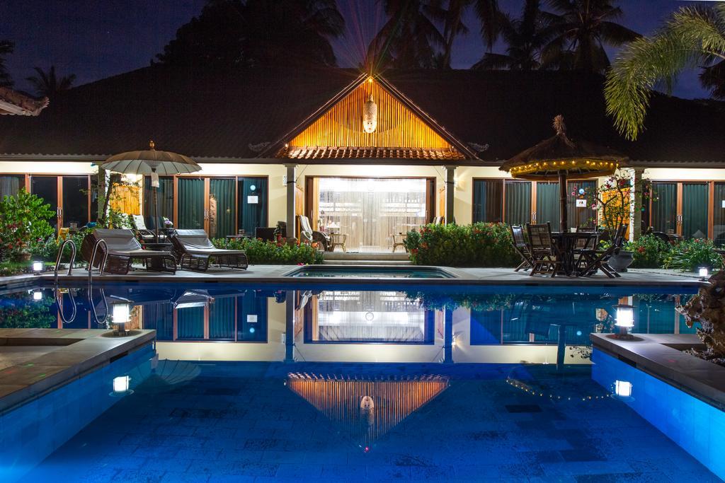 Villa Gusmania Candi Dasa  Exterior photo